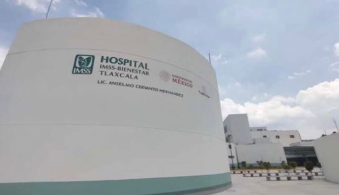 Muere hombre en el hospital  luego de que locomotora le amputara sus piernas, en Xiloxoxtla